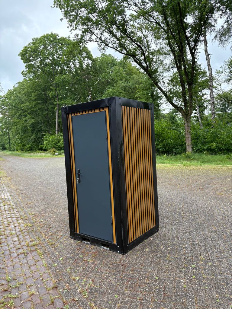 luxe_mobiele_toilet_unit_gesloten_deur_2