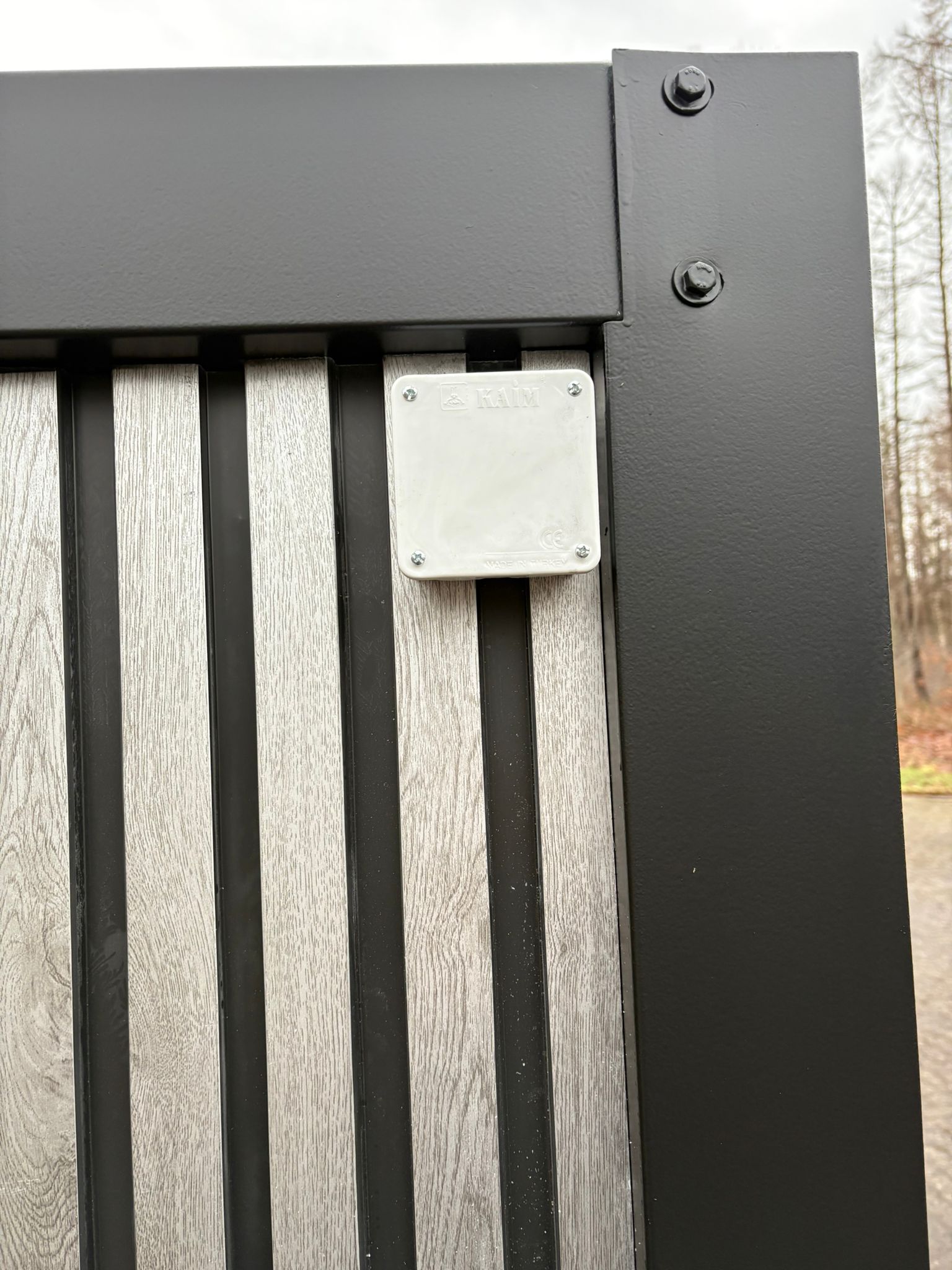 Lasdoos in mobiele MIVA toiletunit