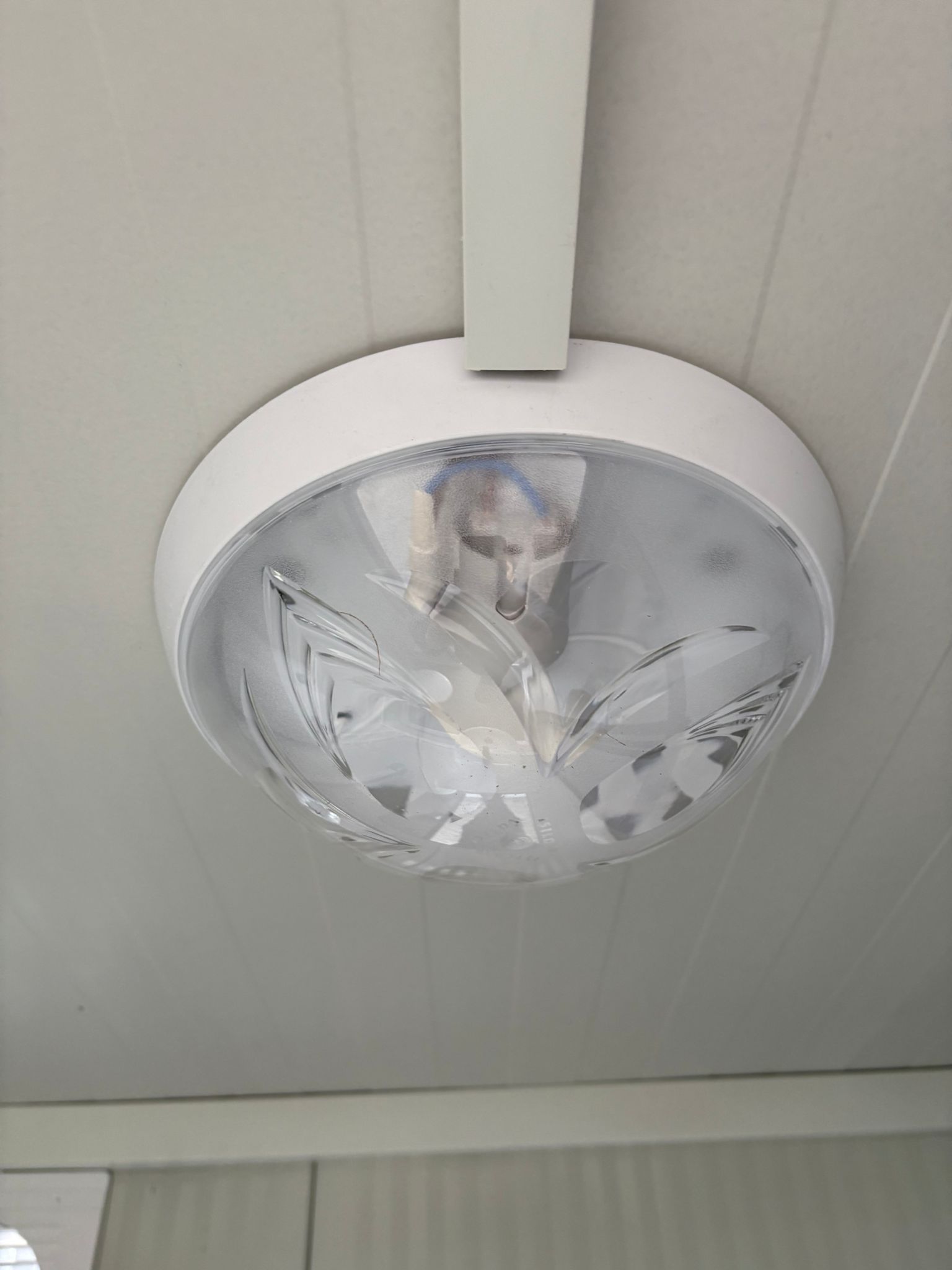 enkele_mobiele_badkamer_led-_verlichting