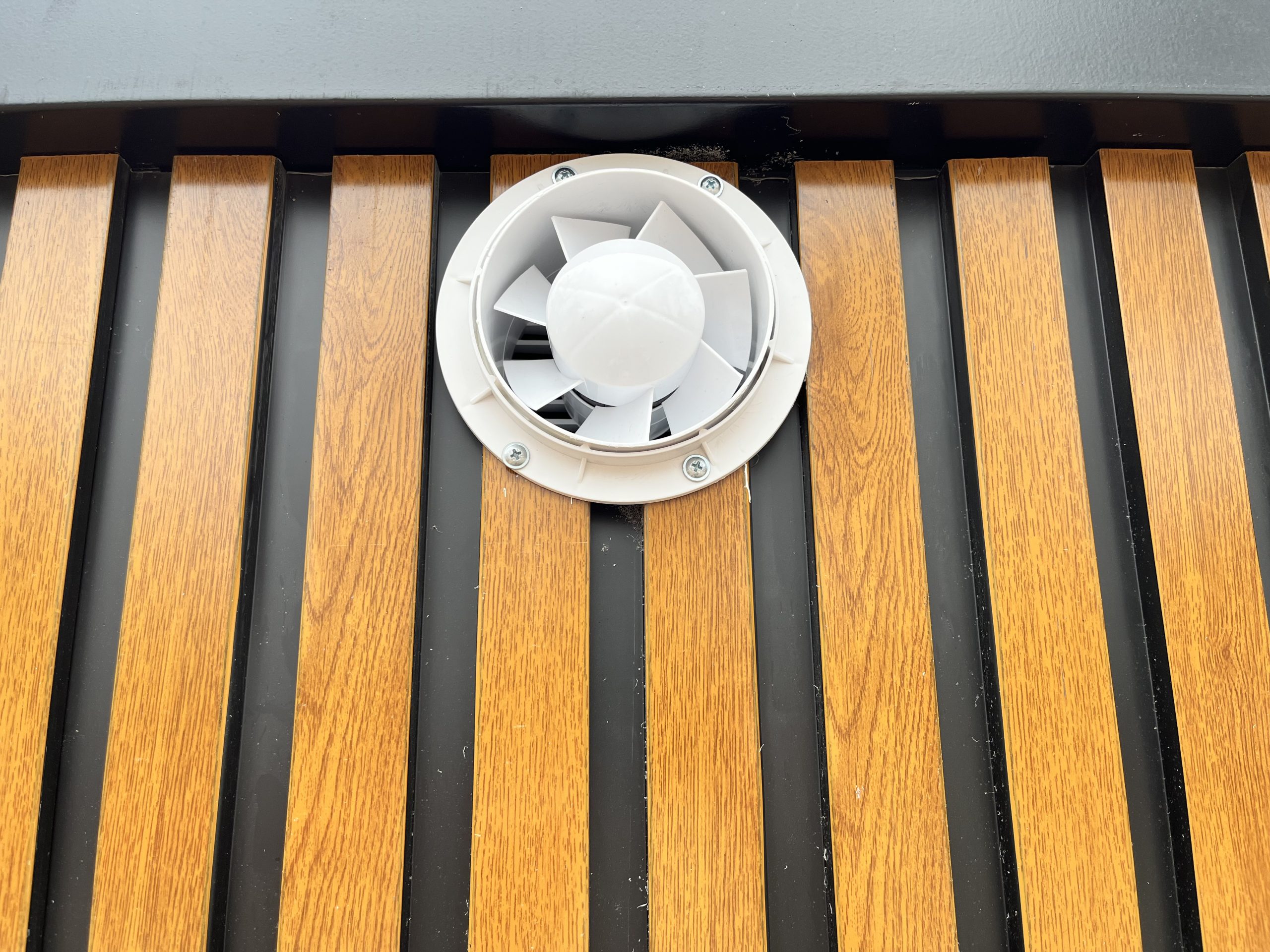 prefab toiletgebouw mechanische ventilatie