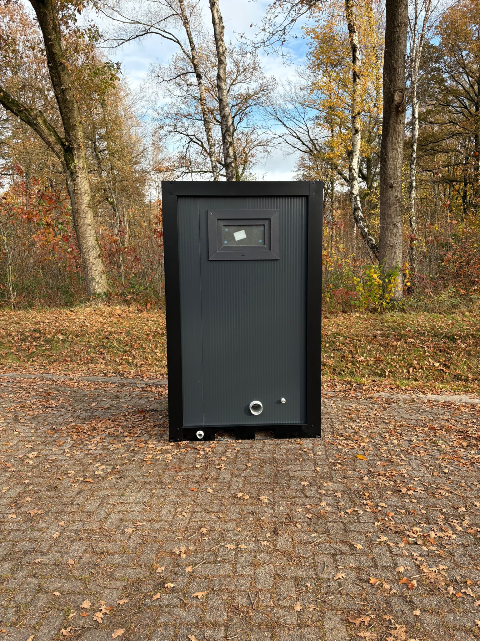 Achterzijde van de buitenkant.