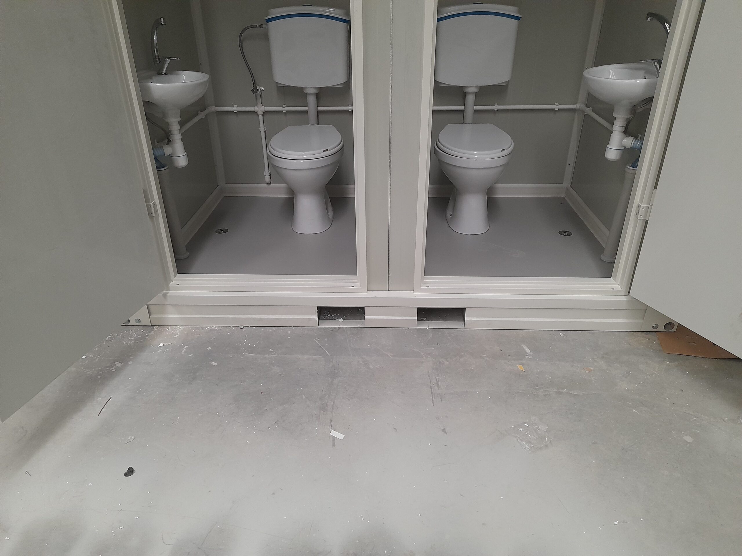 duo_mobiele_toilet_unit_binnenzijde_onderkant