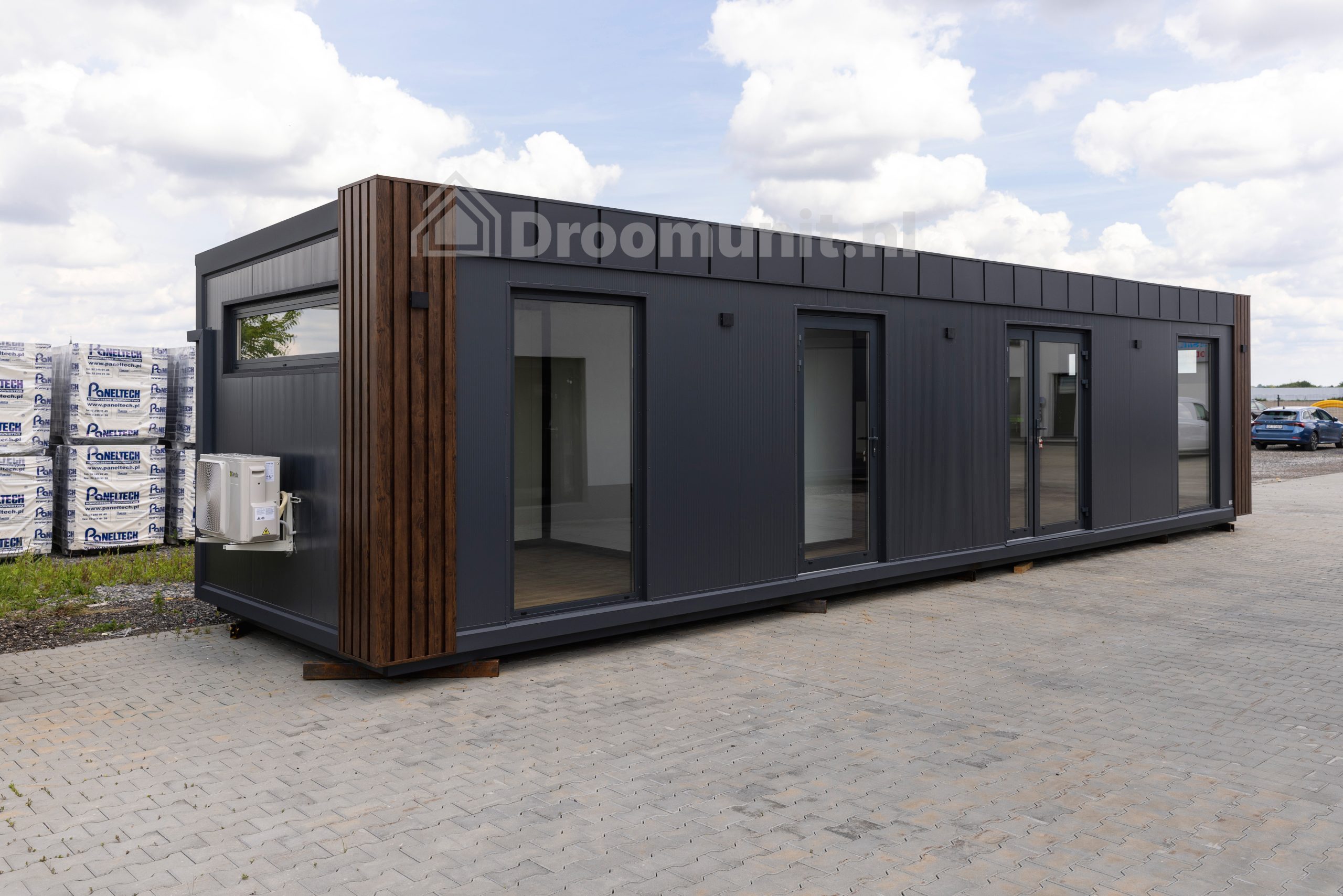 luxe_mobiele_prefab_woonunit_emmy_1_slaapkamer_afmeting_1300x300_buitenaanzicht_2