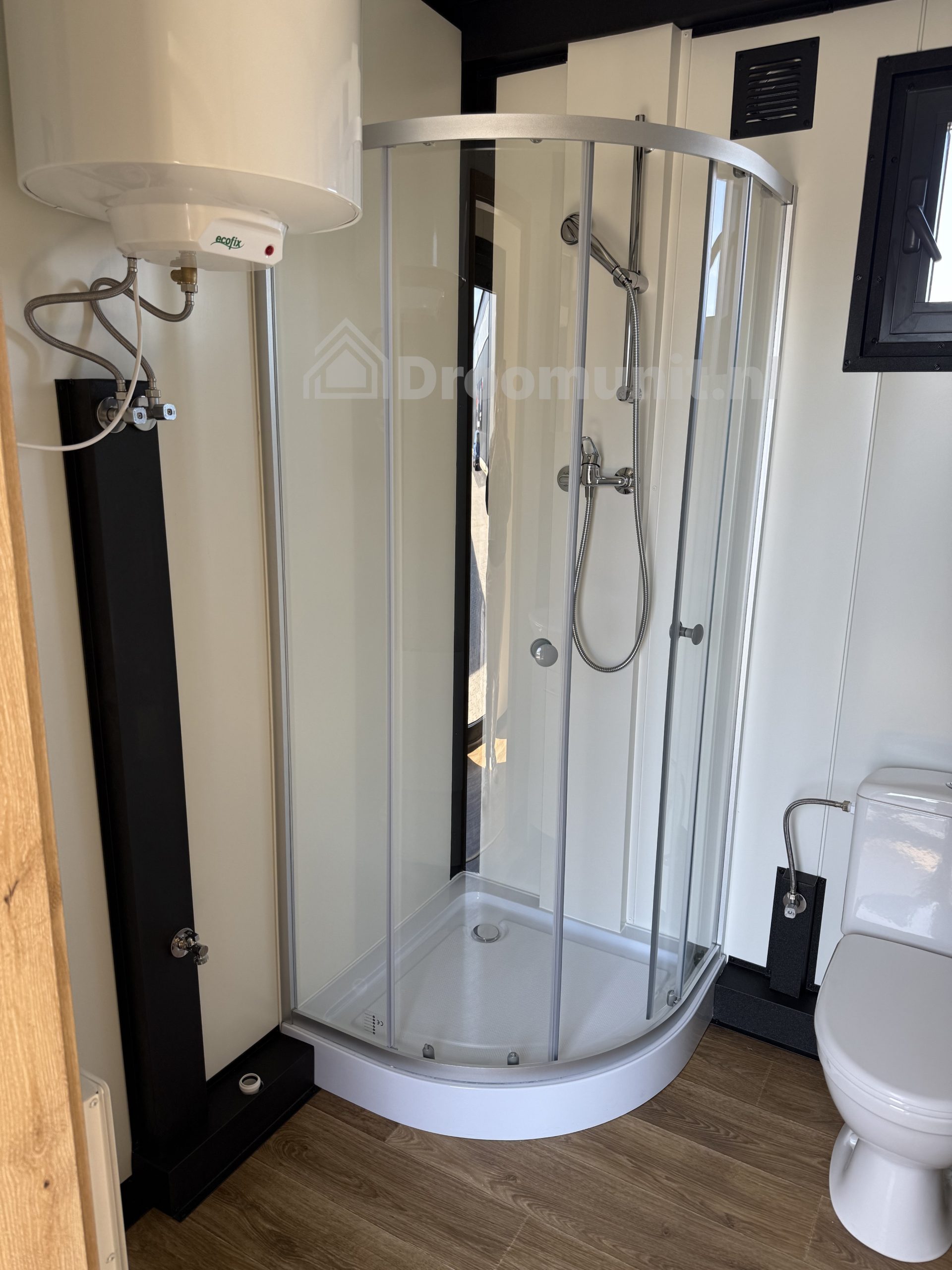 luxe_mobiele_prefab_woonunit_emmy_1_slaapkamer_afmeting_700x300_douchecabine