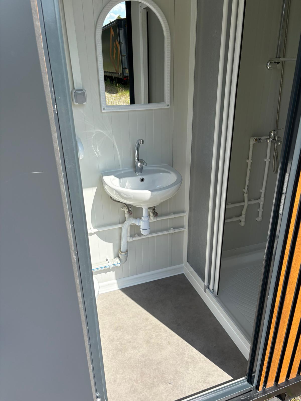 mobiele badkamer unit 14