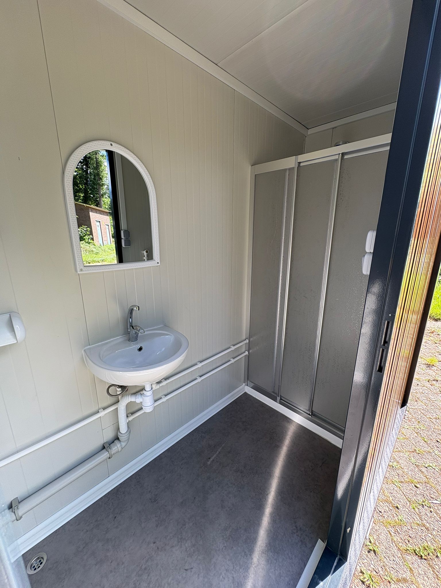 mobiele badkamer unit 2 ruimtes 22