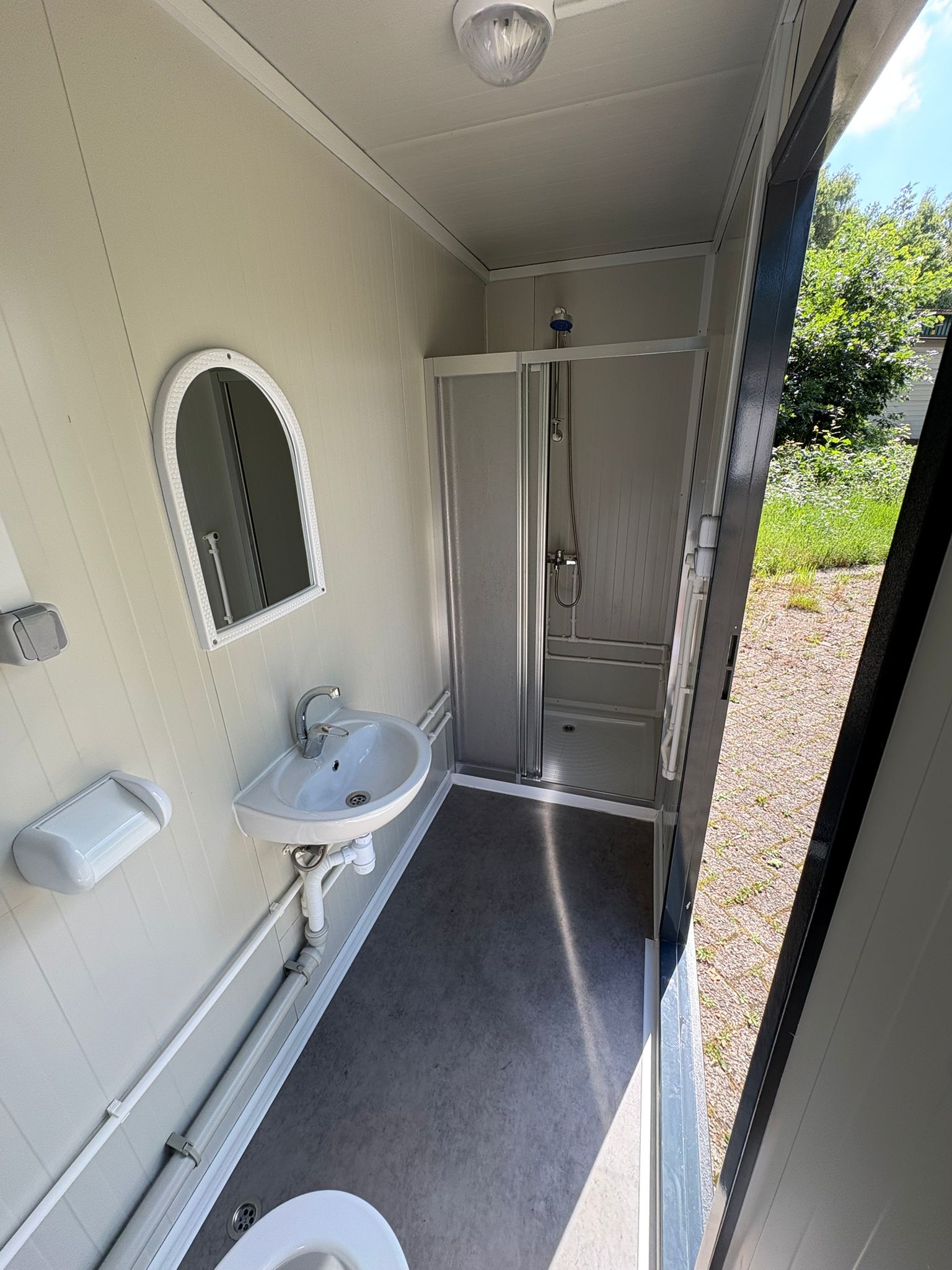 mobiele badkamer unit 2 ruimtes 7