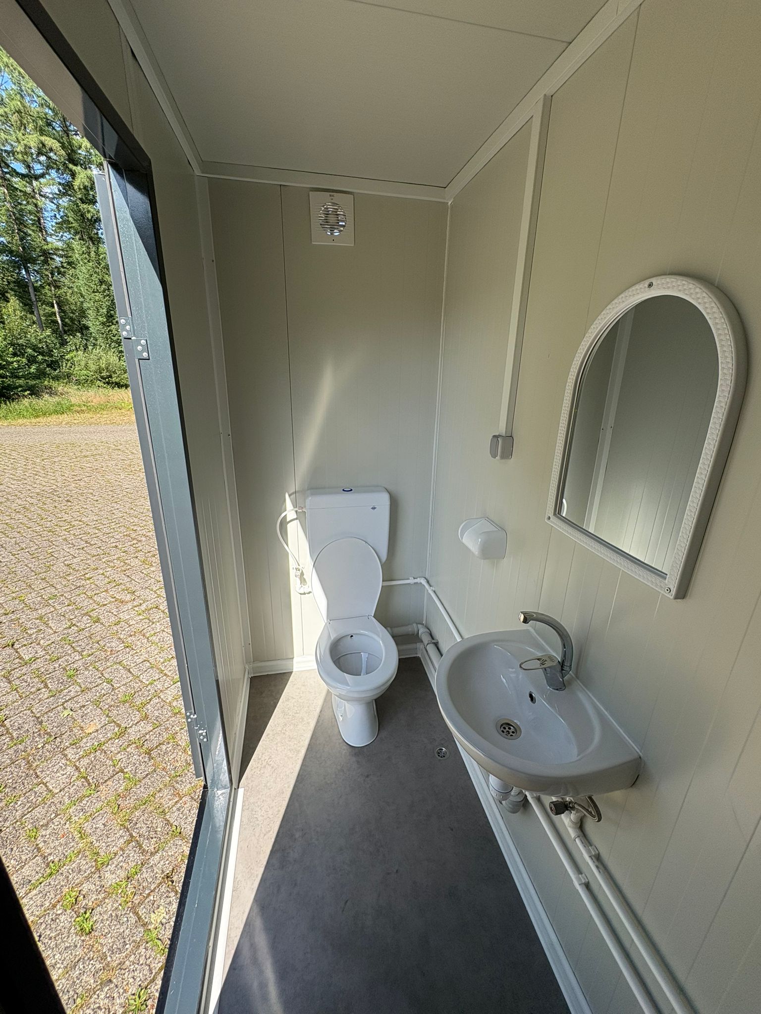mobiele badkamer unit 4 ruimtes 21