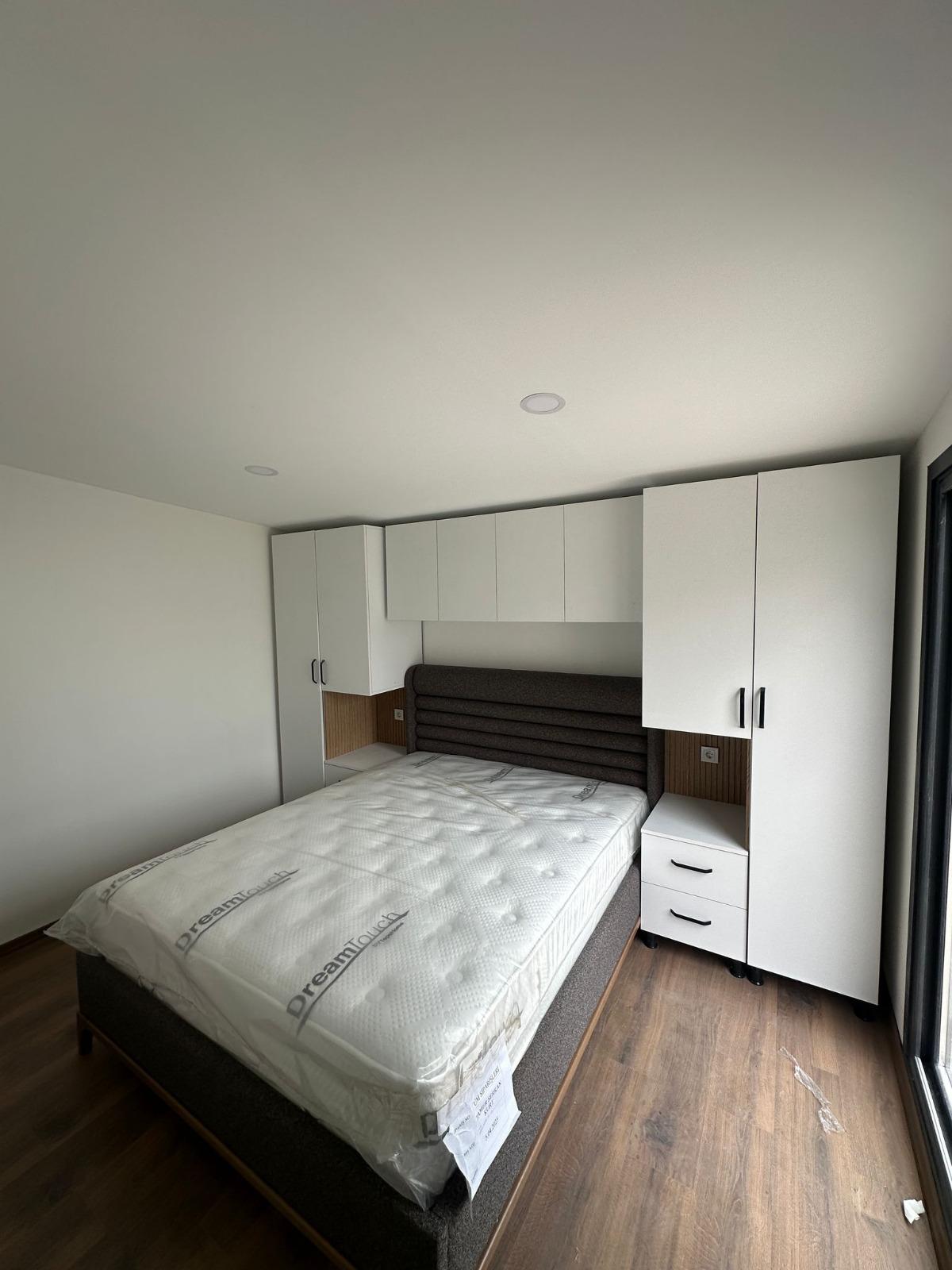 woonunit_cindy_bed_met_kastjes
